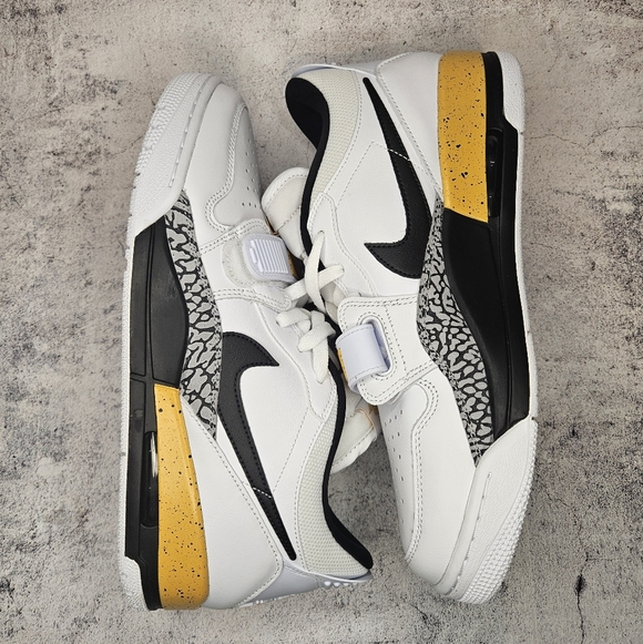 NWOT Nike Air Jordan Legacy 312 Low Tour Yellow / Mens Size 10.5 - Picture 8 of 10